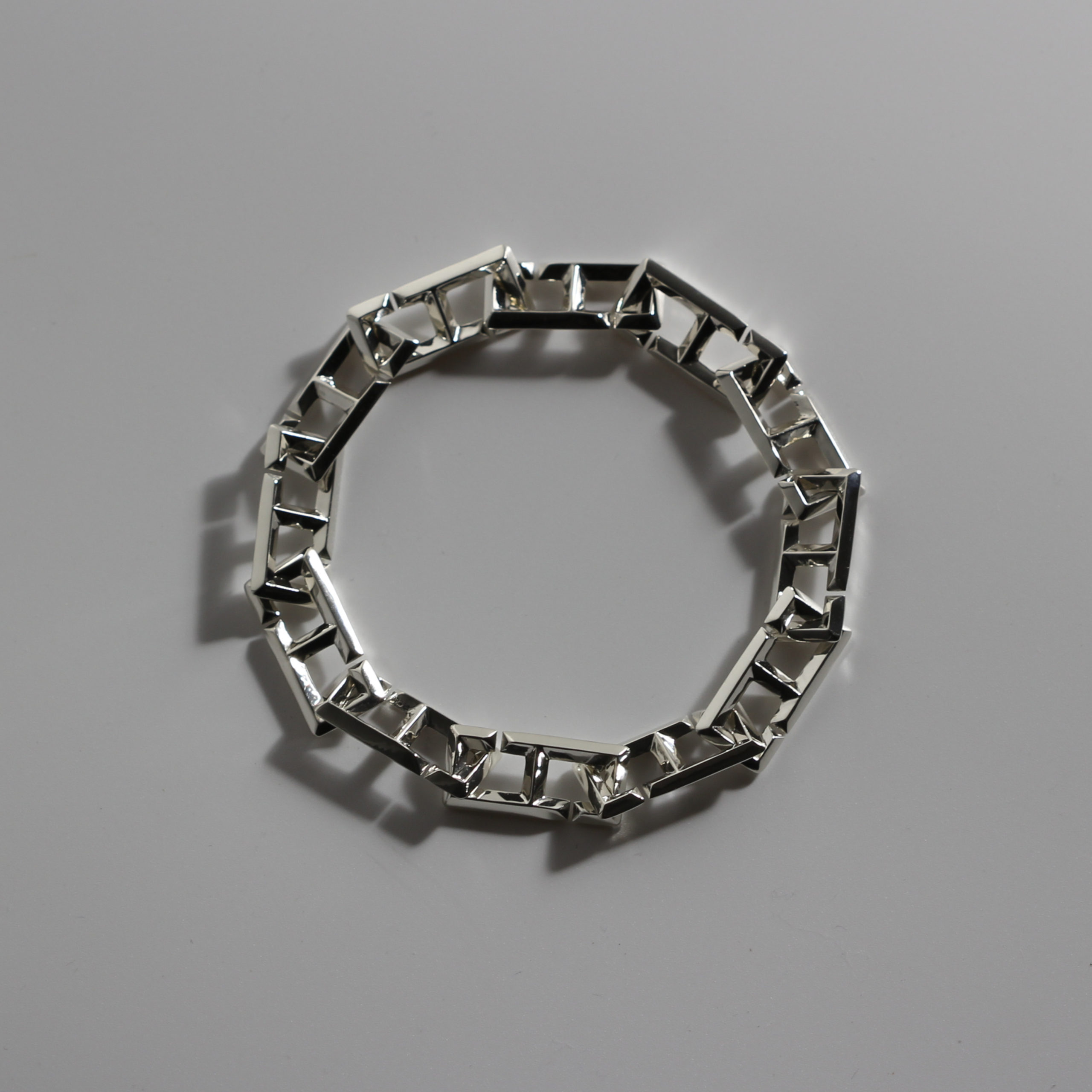 rectangle-edge-bracelet01